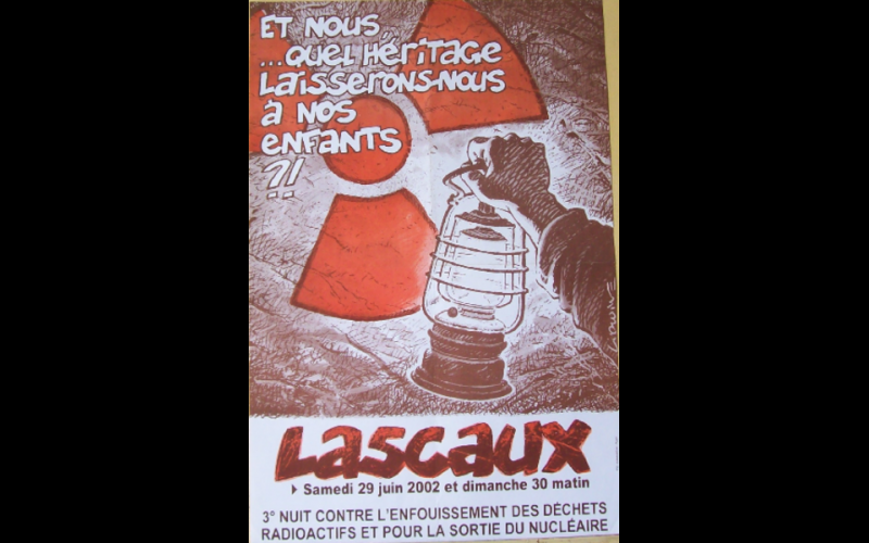 2002 - Nuit contre l'enfouissement des déchets nucléaires à Lascaux (Dordogne) 
